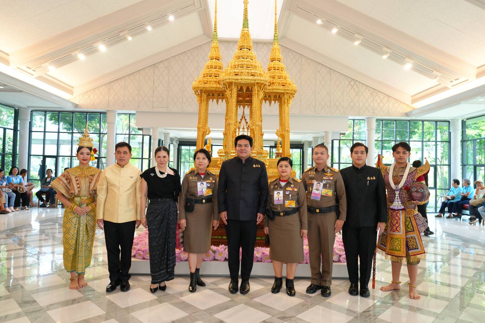 กระทรวงการท่องเที่ยวและกีฬา โดย ททท. ชวนสัมผัสเส้นทาง “เกาะเกิดศิลป์ แผ่นดินสยาม” เชื่อมโยงพระบรมมหาราชวังสู่ศูนย์ศิลปาชีพเกาะเกิด น้อมสำนึกในพระมหากรุณาธิคุณ สมเด็จพระบรมราชชนนีพันปีหลวง เนื่องในโอกาสวันคล้ายวันพระราชสมภพ 12 สิงหาคม 2569