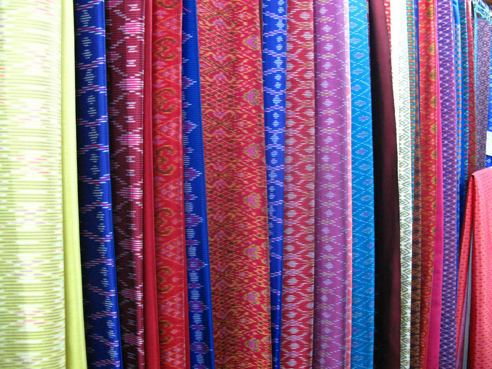 ธานีผ้าหมี่ขิด