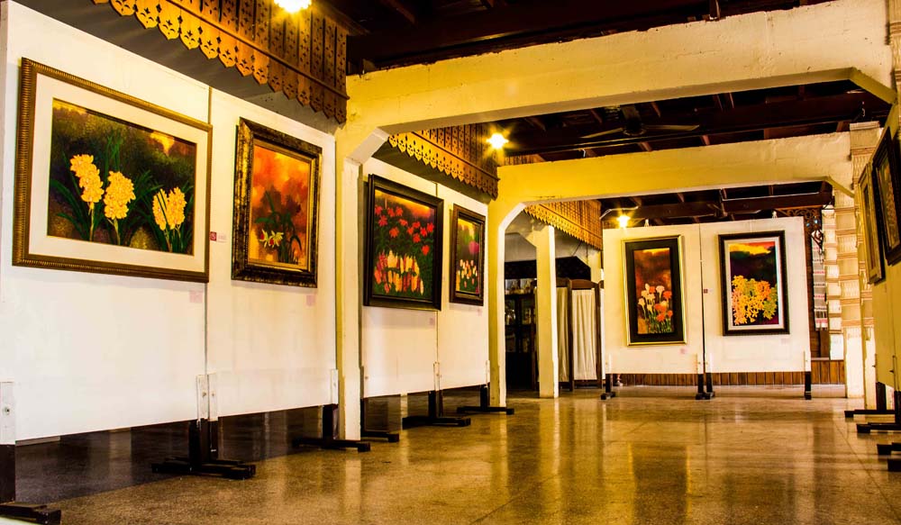 ททท.สำนักงานแพร่ ขอเชิญชมนิทรรศการภาพจิตรกรรม     และนิทรรศการภาพถ่าย