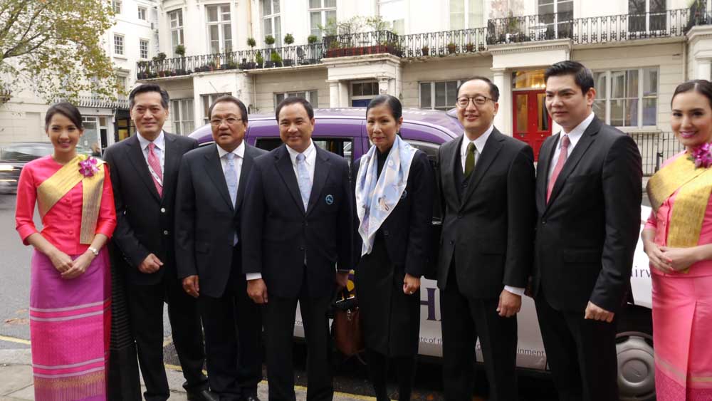 รมว. ท่องเที่ยว ปล่อยขบวนรถ Amazing Thailand Bus