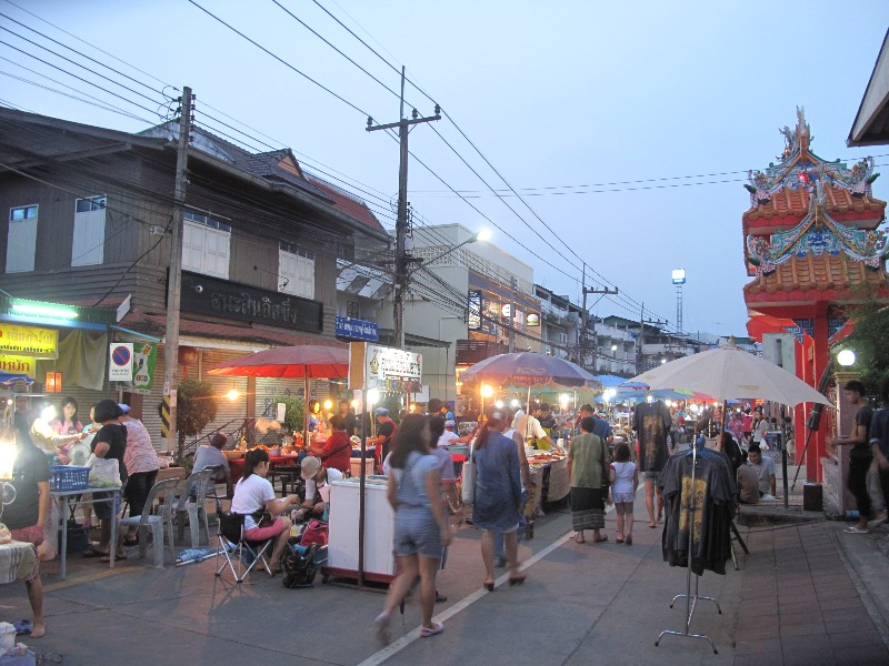 ททท. สำนักงานแพร่ ขอเชิญเที่ยวชมย่านการค้า  ในจังหวัดแพร่ น่าน อุตรดิตถ์