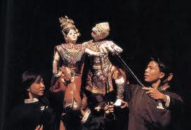 เทศกาลศิลปะหุ่นสาย สานใจ สายใยชุมชน” ณ โครงการอัมพวาชัยพัฒนานุรักษ์ อ. อัมพวา จ. สมุทรสงคราม ระหว่างวันที่ 19 - 20 มกราคม 2556